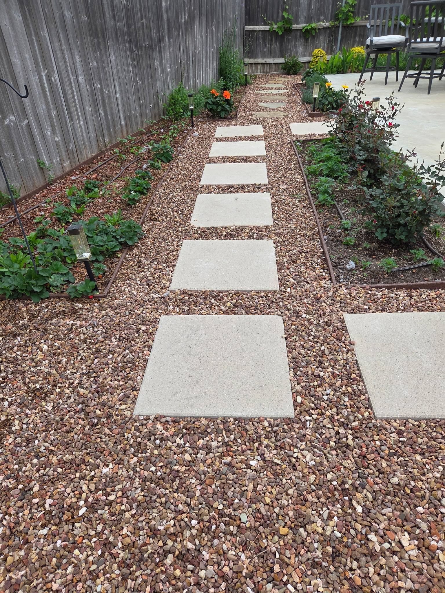 Stone stepping path with gravel